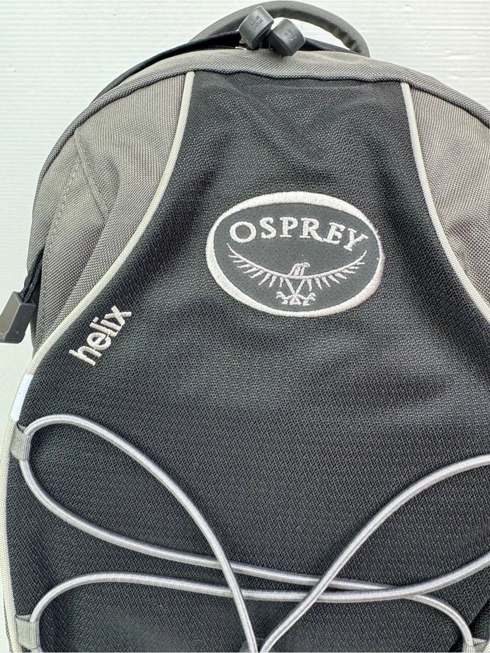 Osprey Helix Resource Series Backpack Black Grey Recycled Daypack Hiking Unisex